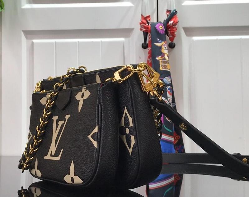SAMC - LOV Bags - 2452