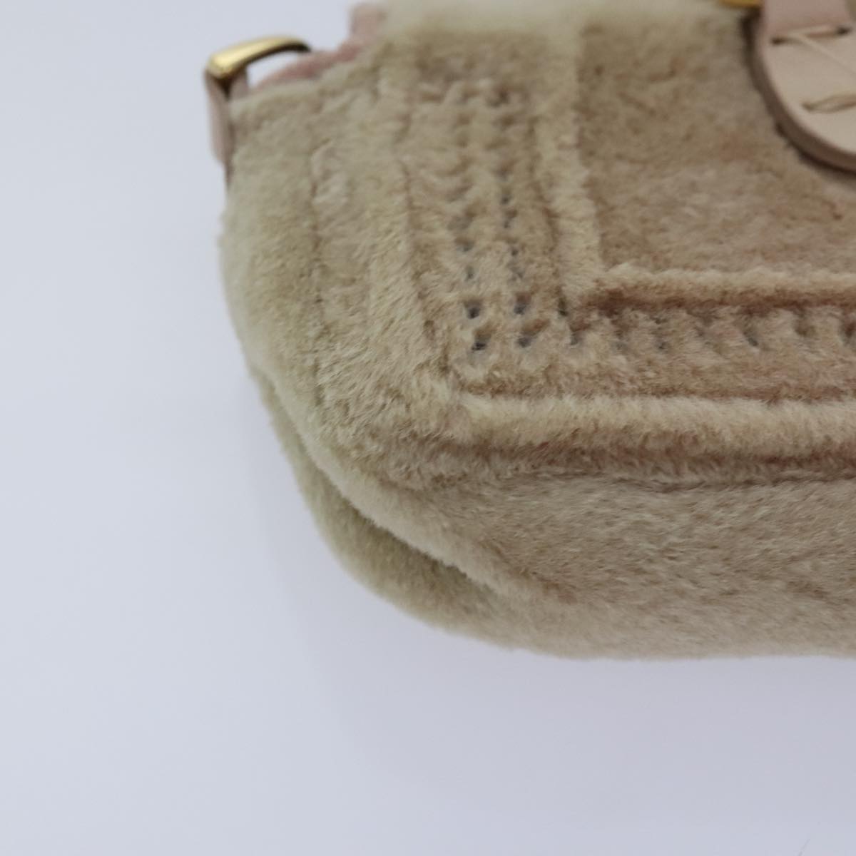 FENDI Chain Shoulder Wallet Beige Gold 90429