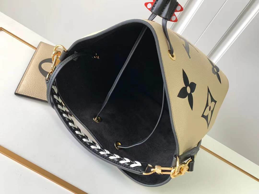 LV LV Crafty Neonoe MM Bucket Bag Creme For Women, WomenÃ¢â‚¬â„¢s Handbags, Shoulder Bags 10.2in/26cm LV M56889