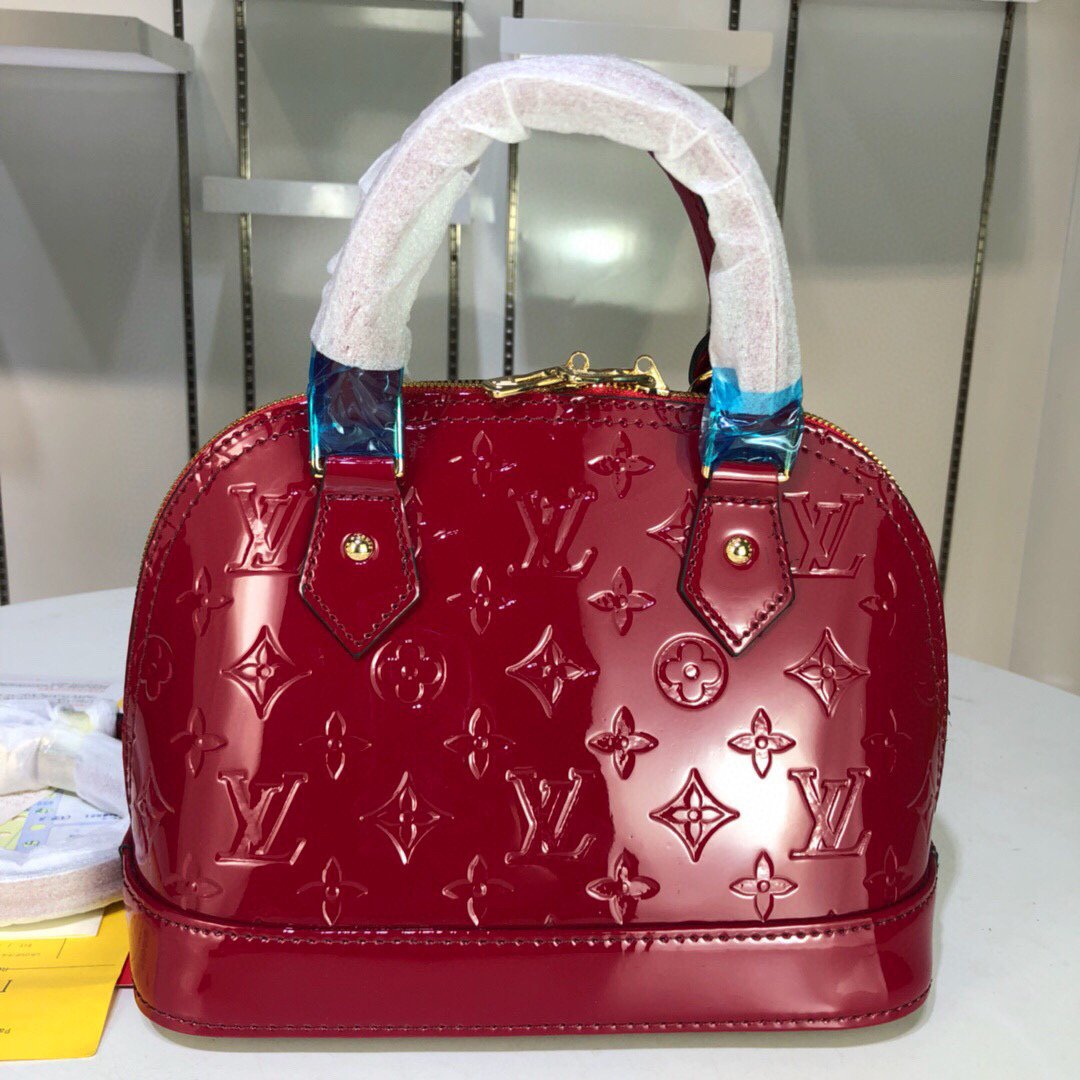 EN - New Arrival Bags LUV 058