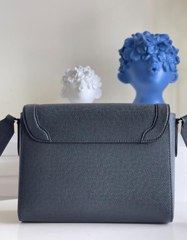 SAMC - LOV Bags - 2096