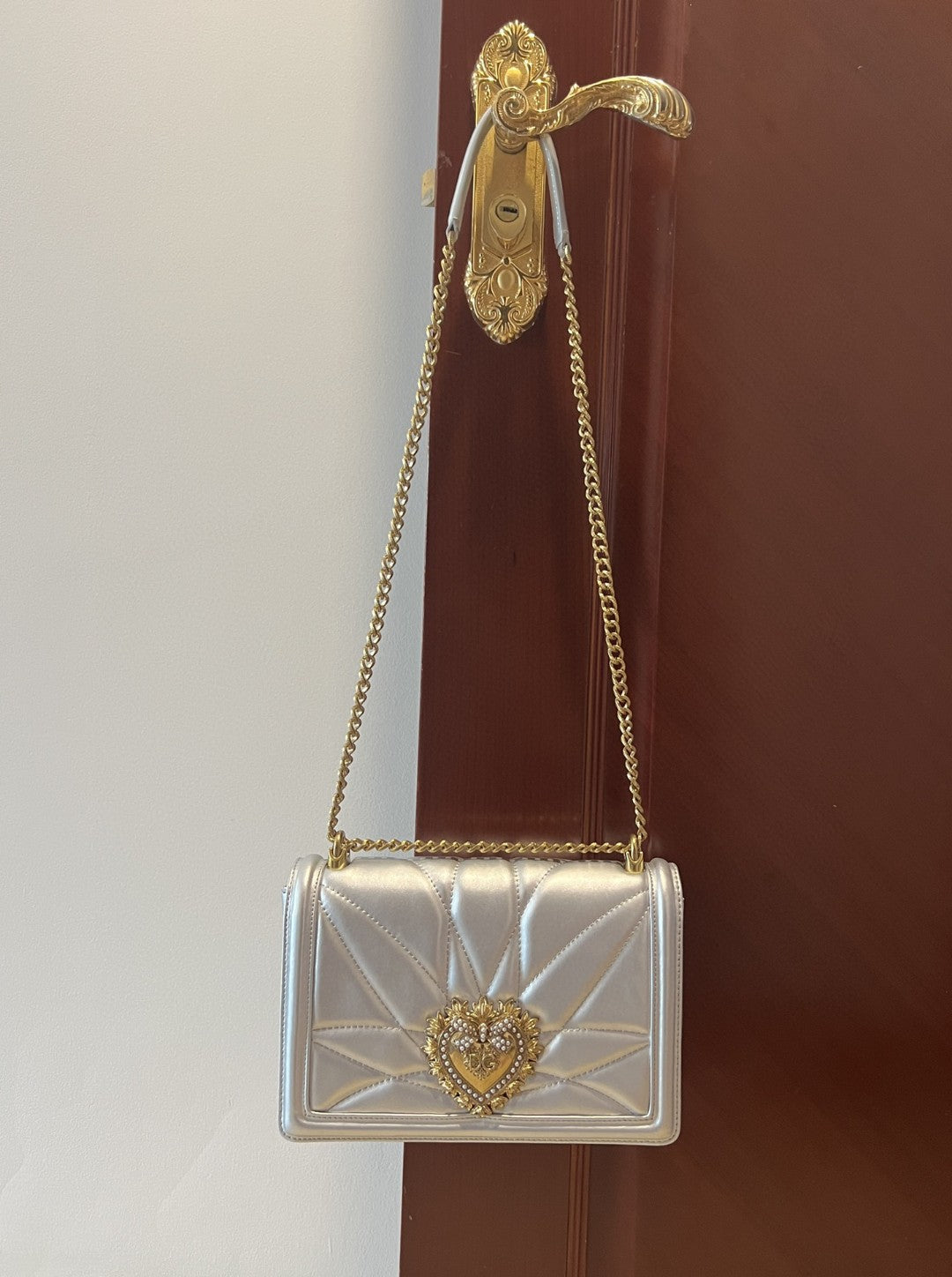 GLAMI Large Devotion Bag In Quilted Nappa Silver For Women 10in/26cm GLAMI