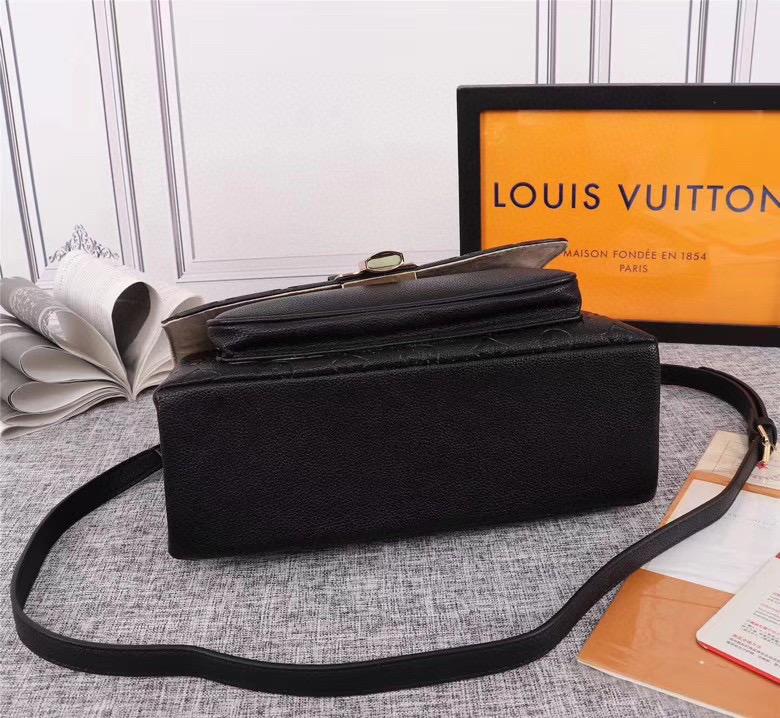 EN - New Arrival Bags LUV 044