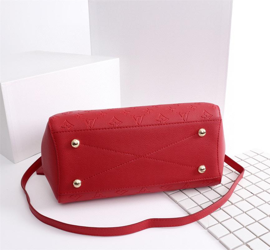 EN - New Arrival Bags LUV 040