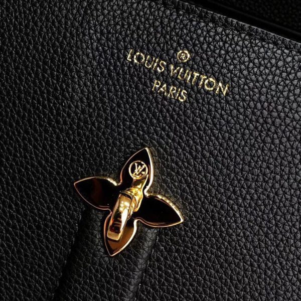 LOV2 Bags - Luxurious Bags  1150