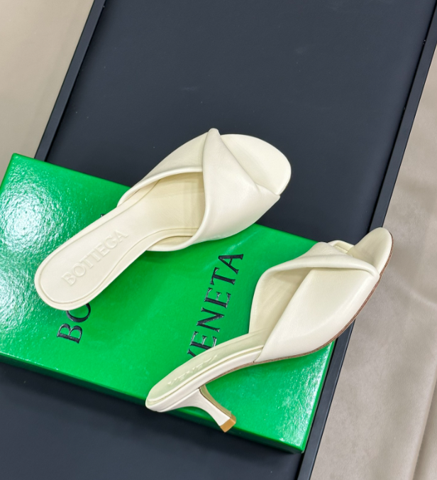 SAMC - BO Women Shoes - 025