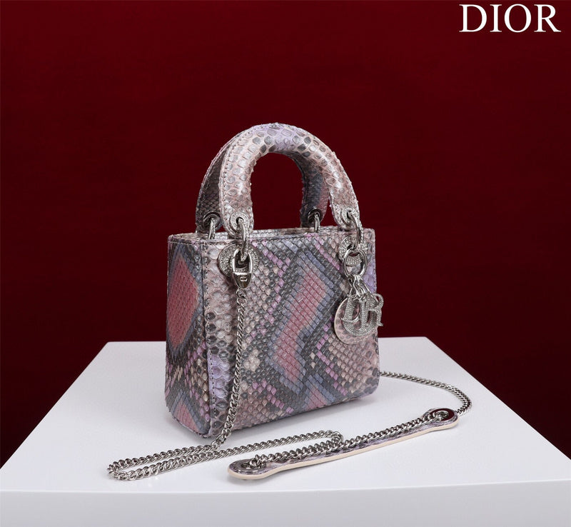 ELE - Dir Bags - 1720