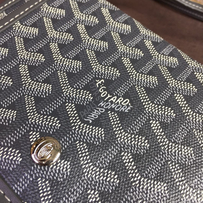 ELE - GOD Bags - 154