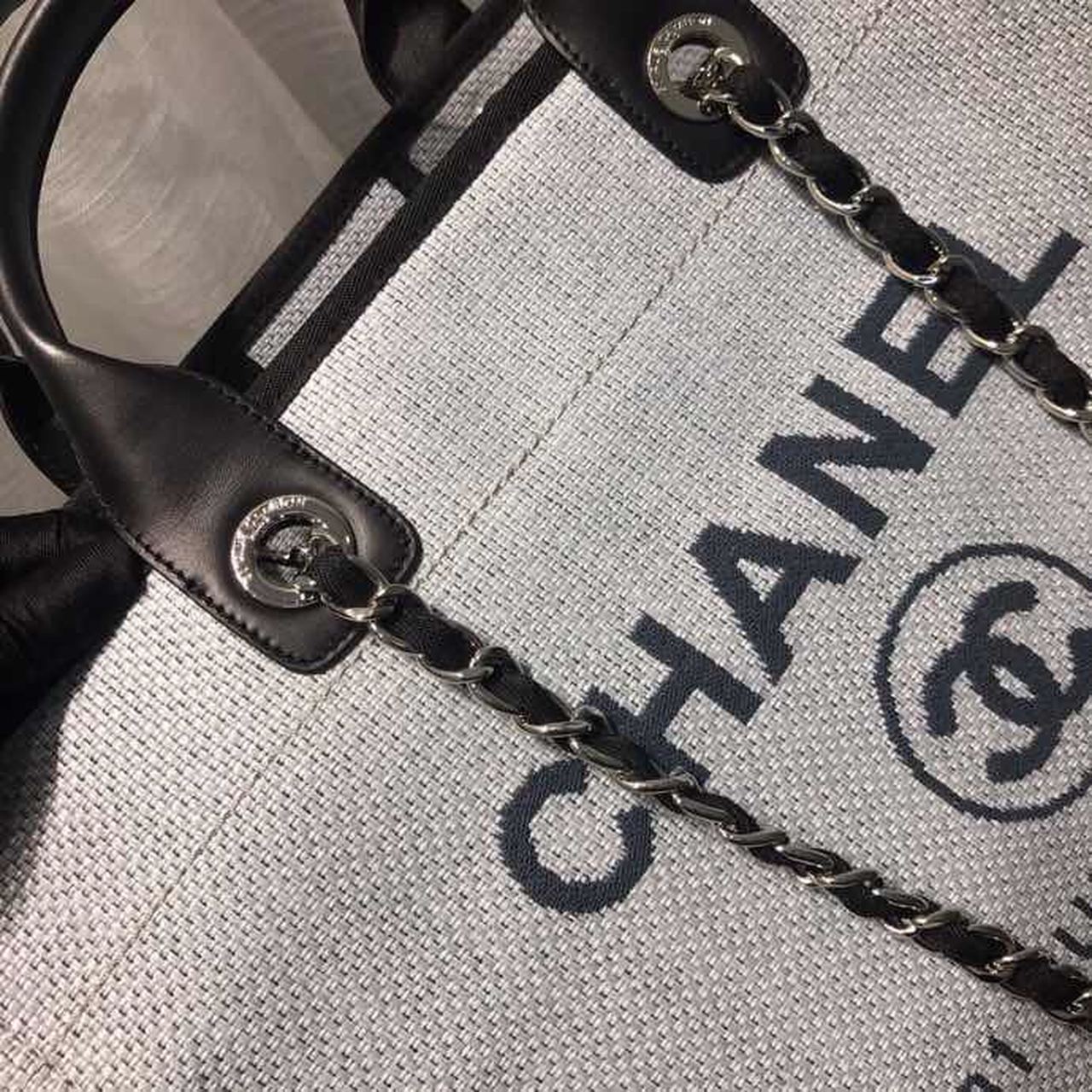 CHL Deauville Tote Canvas Bag Light Grey For Women Handbags, Shoulder Bags 15in/38cm A66941