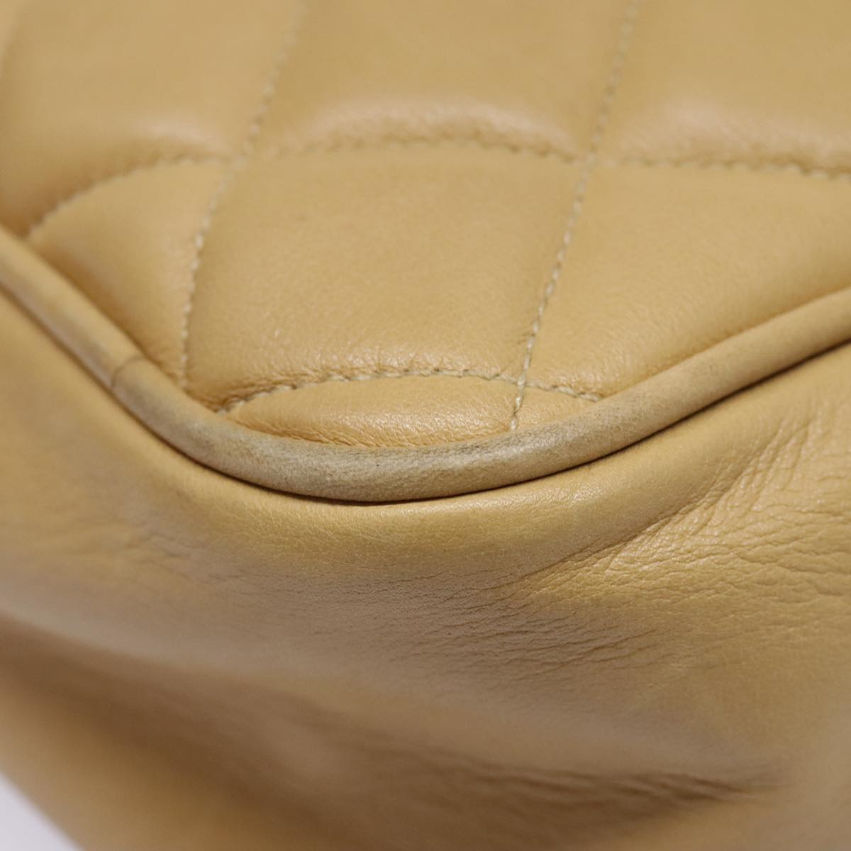 CHANEL Matelasse Chain Shoulder Bag Lamb Skin Beige Gold CC 91313