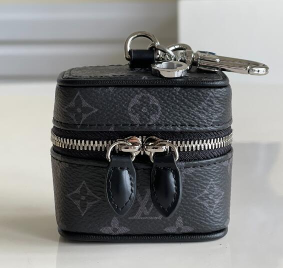 SAMC - LOV Bags - 2230