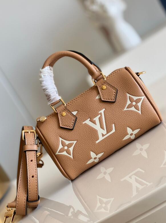 SAMC - LOV Bags - 1570