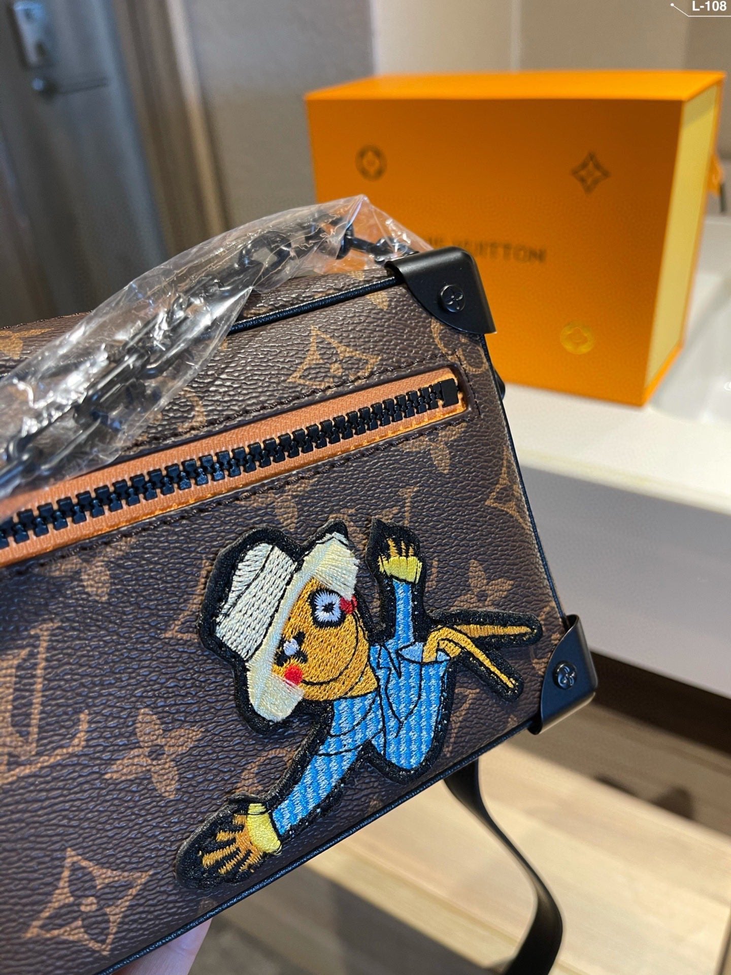 EN - New Arrival Bags LUV 510