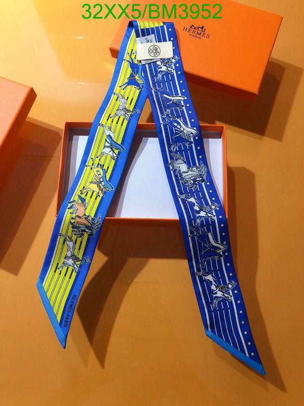 SAMC - HMS Scarves - 236