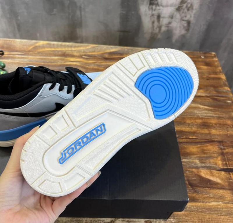 SAMC - NKE Shoes - 472