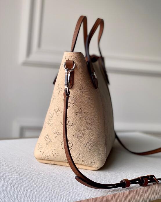 SAMC - LOV Bags - 2974