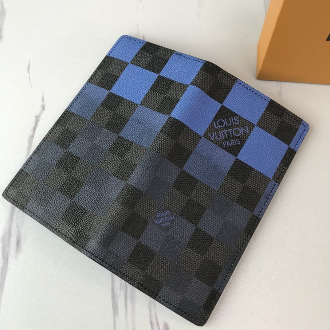 EN - New Arrival Wallet LUV 052