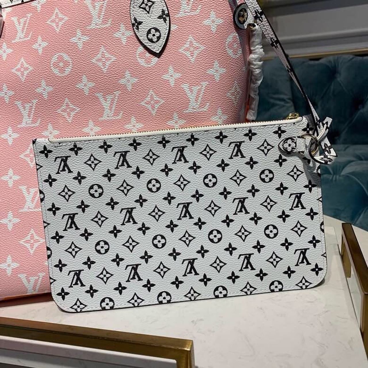 LV Neverfull MM Tote Bag Monogram Canvas Red For Women, WomenÃ¢â‚¬â„¢s Handbags 12.6in/32cm LV M44567
