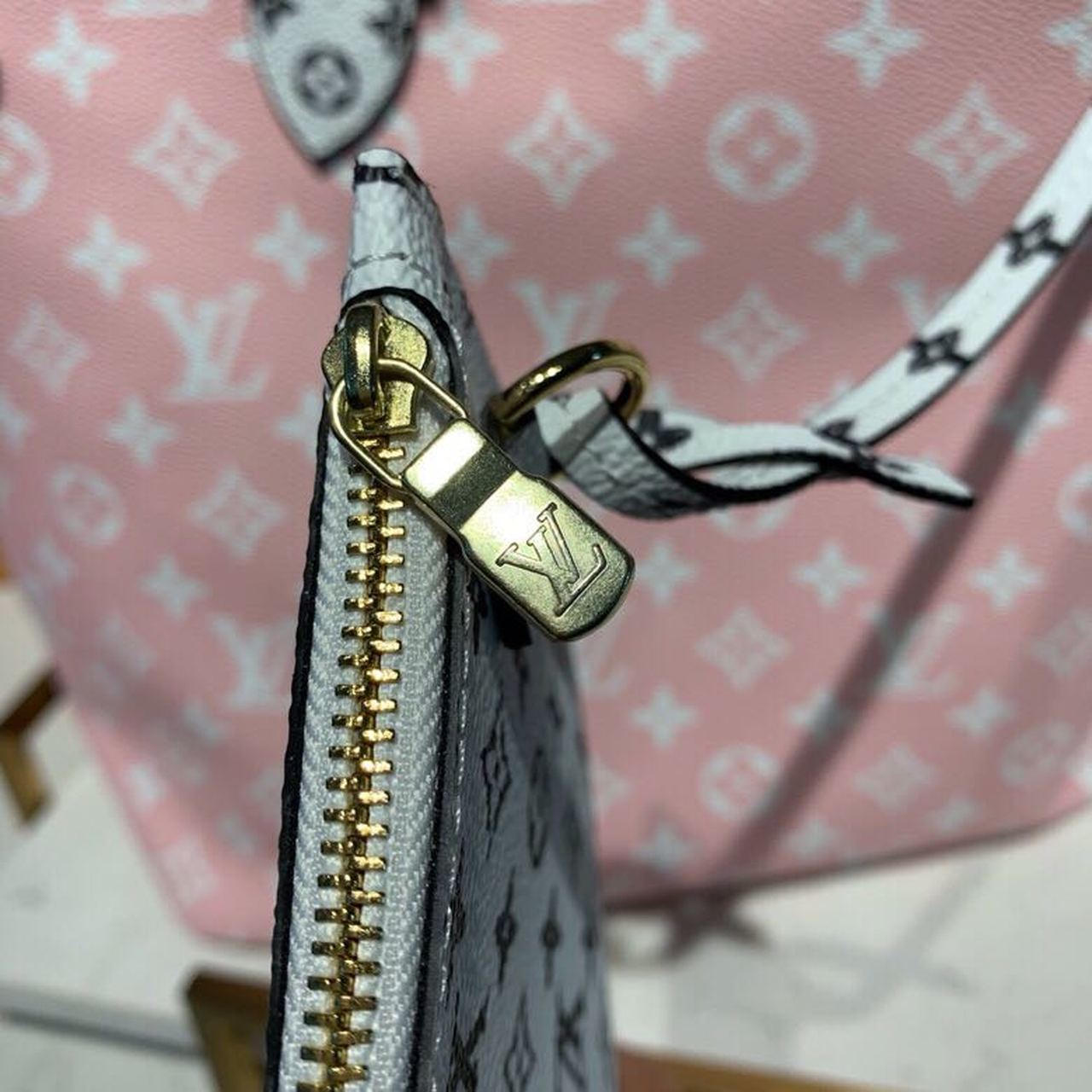 LV Neverfull MM Tote Bag Monogram Canvas Red For Women, WomenÃ¢â‚¬â„¢s Handbags 12.6in/32cm LV M44567