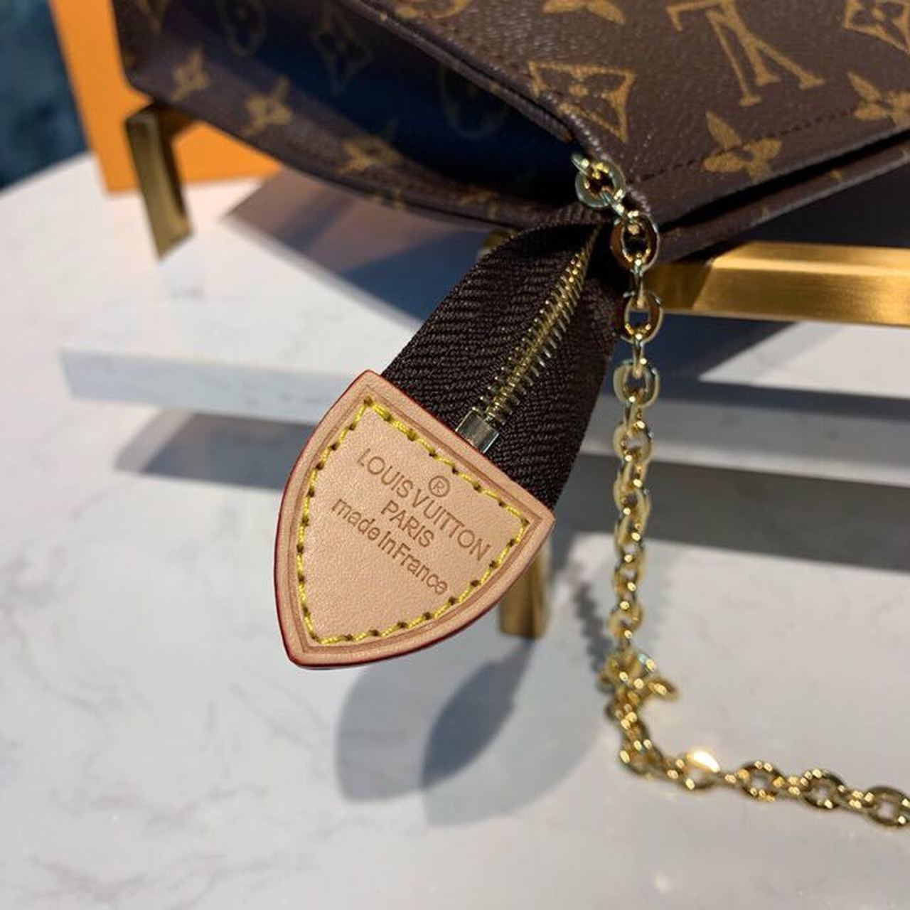 LV Toiletry Pouch On Chain Monogram Canvas For Women, WomenÃ¢â‚¬â„¢s Wallet 9.8in/25cm LV M81412
