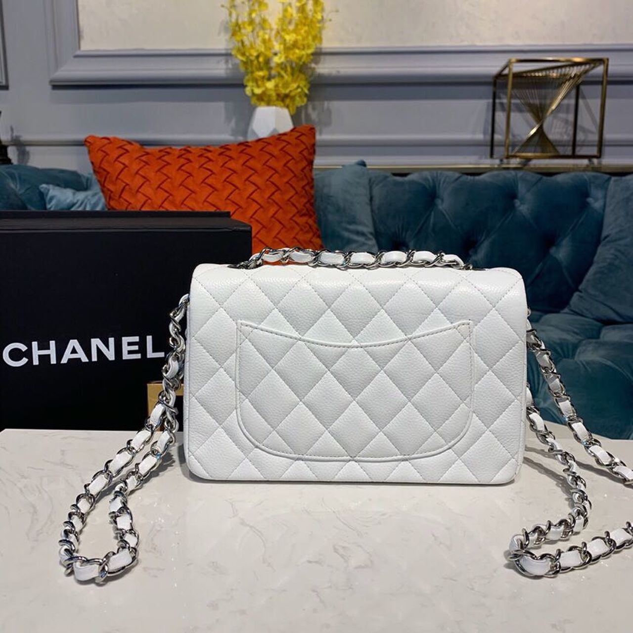 CHLSmall Classic Handbag Silver Hardware White For Women Bags, Shoulder And Crossbody Bags 7.8in/20cm A01113