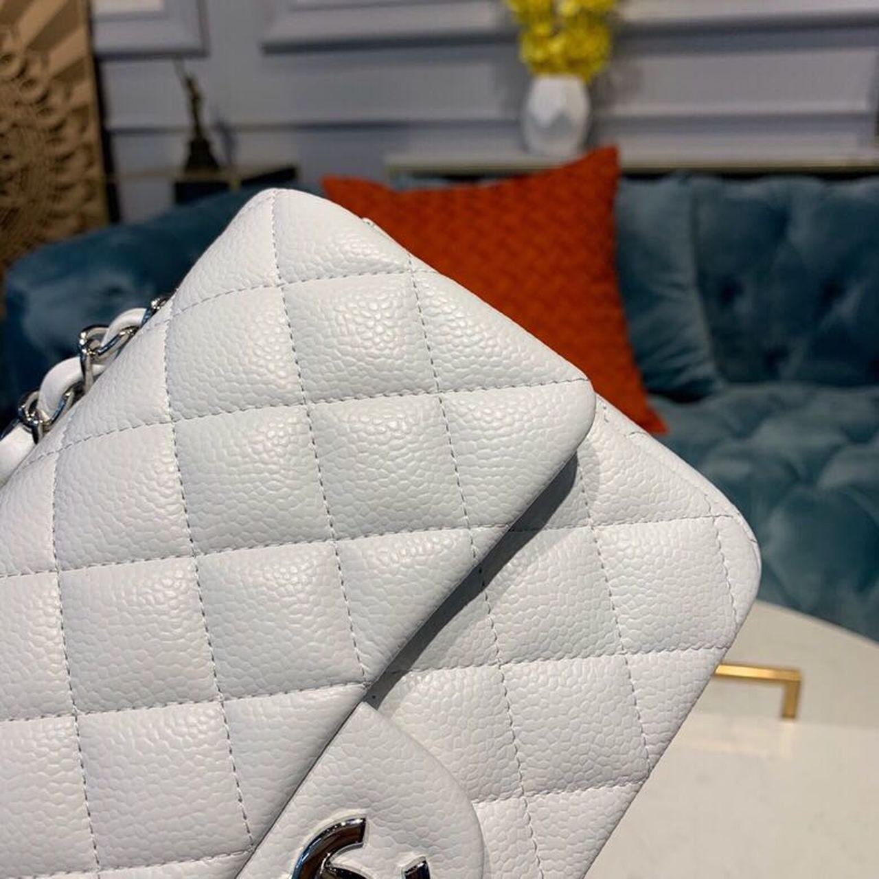 CHLSmall Classic Handbag Silver Hardware White For Women Bags, Shoulder And Crossbody Bags 7.8in/20cm A01113