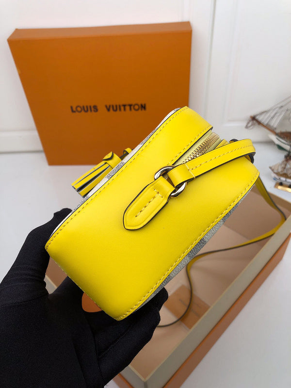 LOV2 Bags - Luxurious Bags  1061