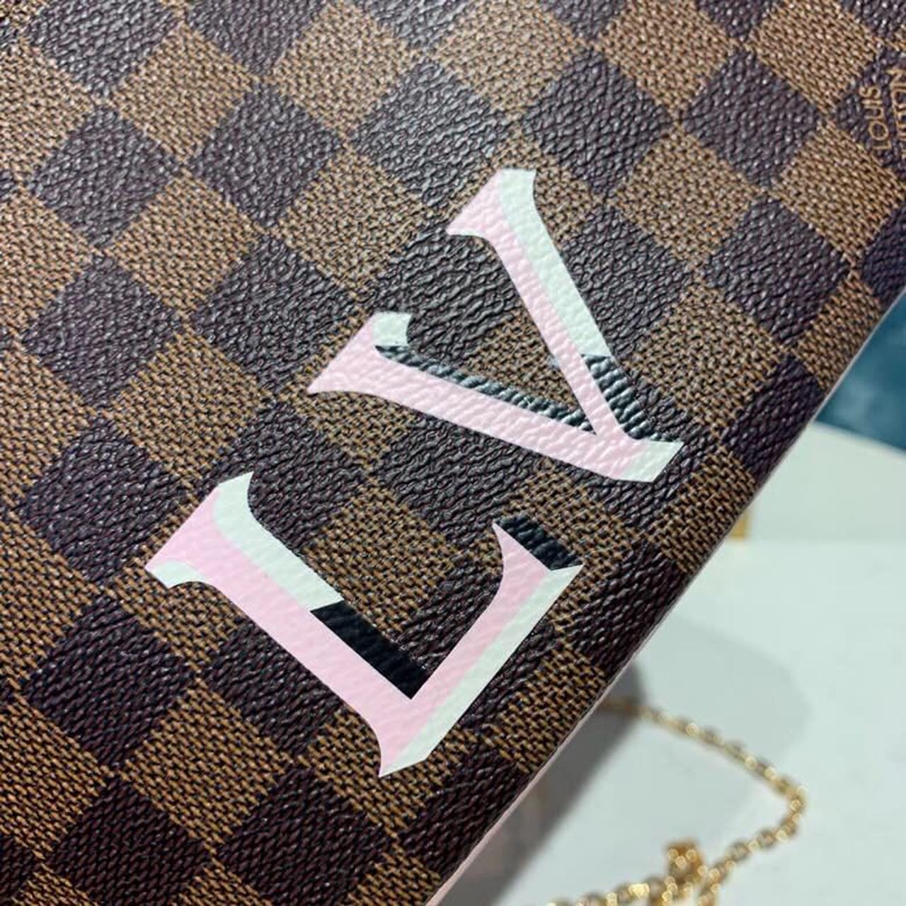 LV Pochette Double Zip Damier Ebene Canvas Rose Ballerine Pink For Women, WomenÃ¢â‚¬â„¢s Bags, Shoulder And Crossbody Bags 7.9in/21cm LV N60254