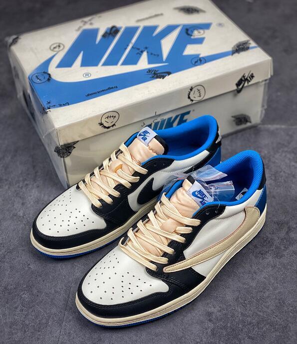 SAMC - NKE Shoes - 1504