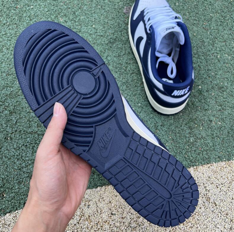 SAMC - NKE Shoes - 1113
