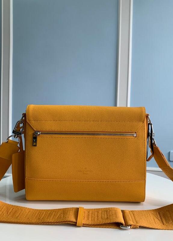SAMC - LOV Bags - 1405