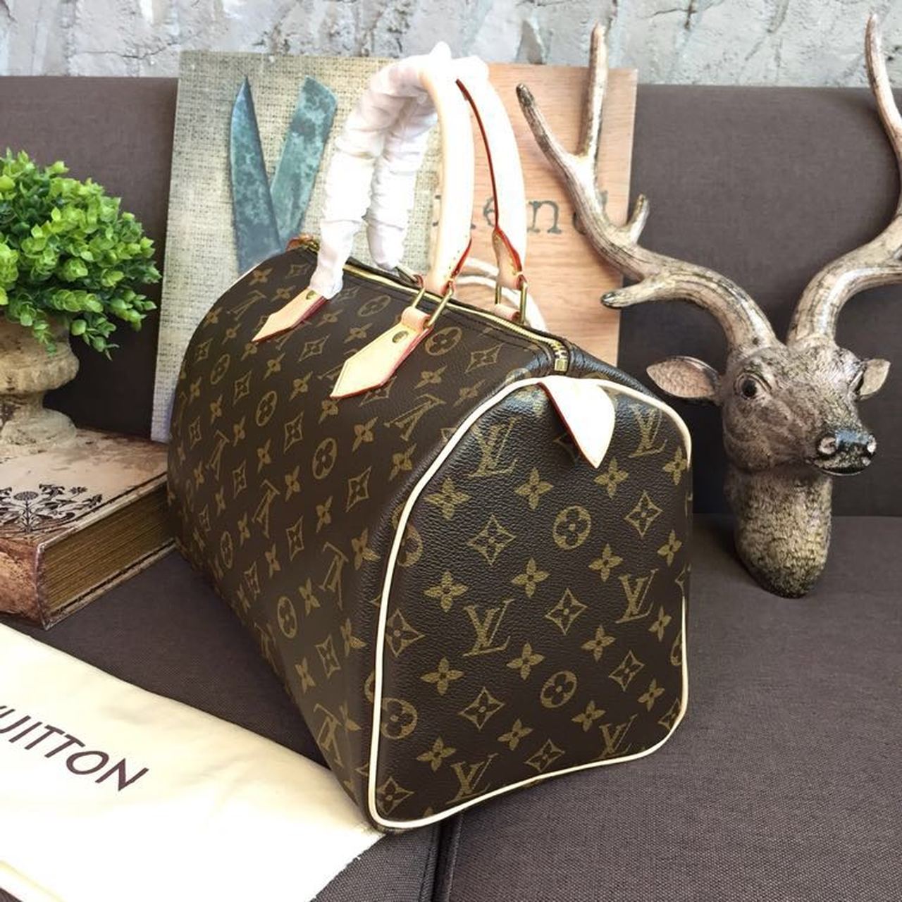 LV Speedy 30 Monogram Canvas For Women, WomenÃ¢â‚¬â„¢s Handbags 11.8in/30cm LV M41108