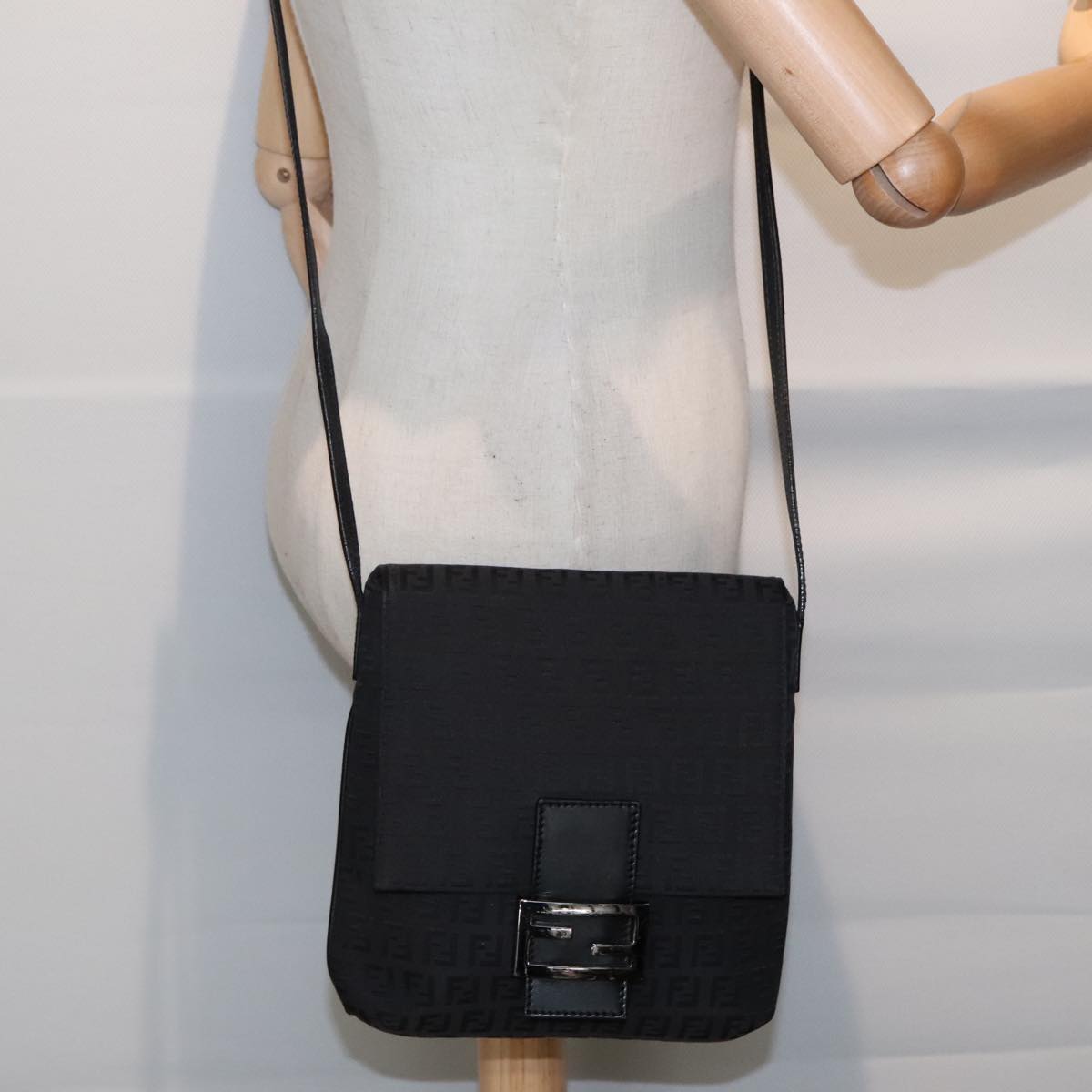 FENDI Zucchino Canvas Shoulder Bag Black 93358