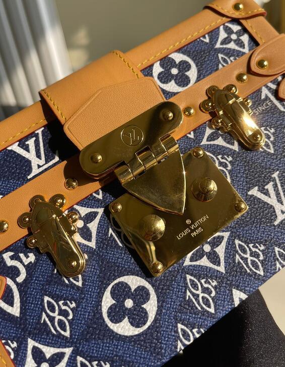 SAMC - LOV Bags - 2509