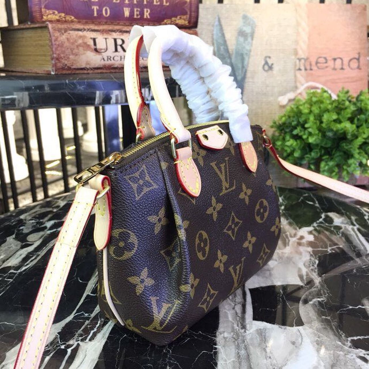 LV Nano Turenne Monogram Canvas For Women, WomenÃ¢â‚¬â„¢s Handbags, Shoulder And Crossbody Bags 6.7in/17cm LV M61253