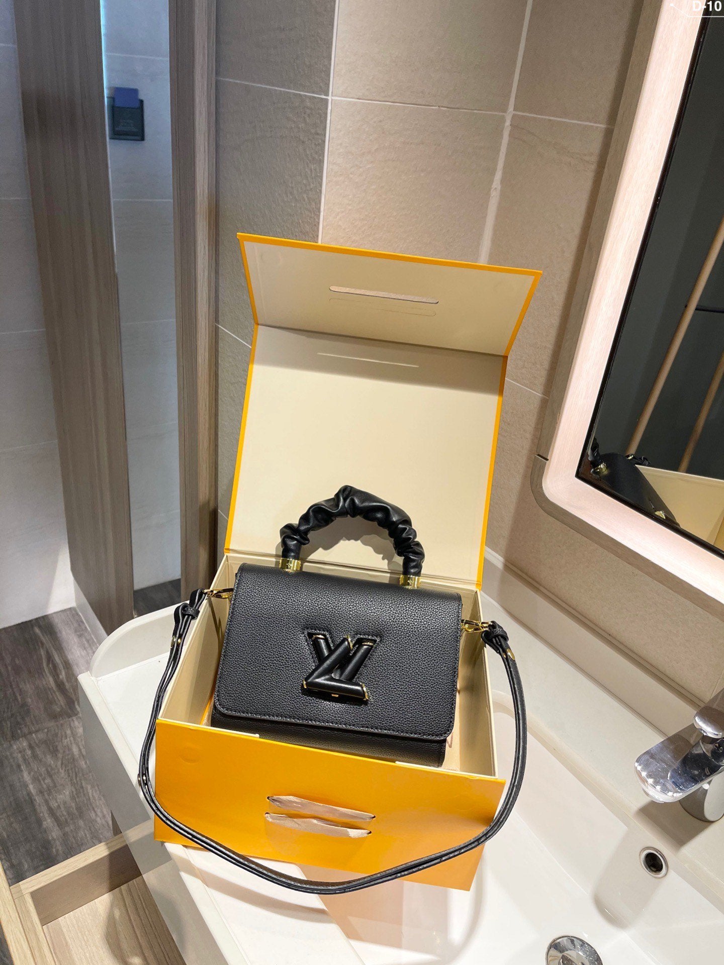 EN - New Arrival Bags LUV 488