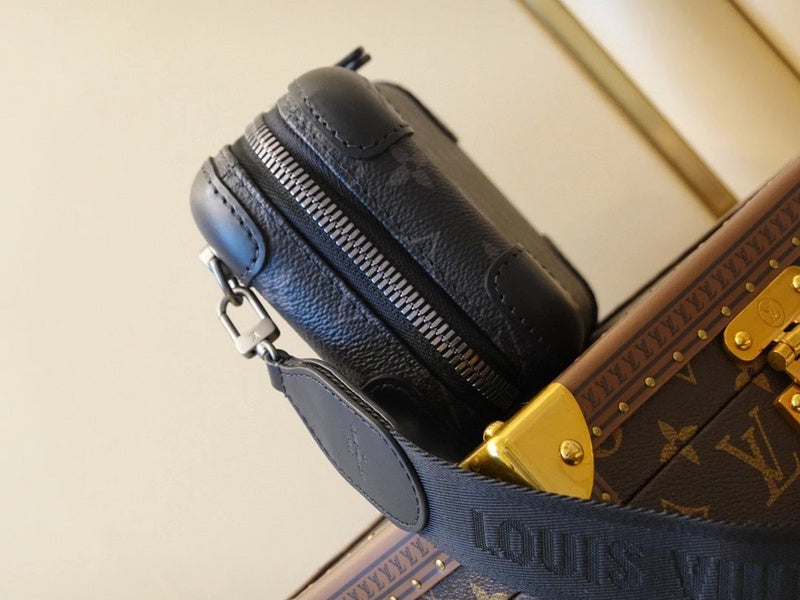 LOV2 Bags - Luxurious Bags  1445