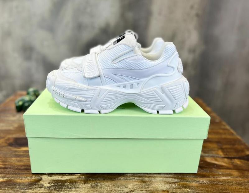 SAMC - NKE Shoes - 257