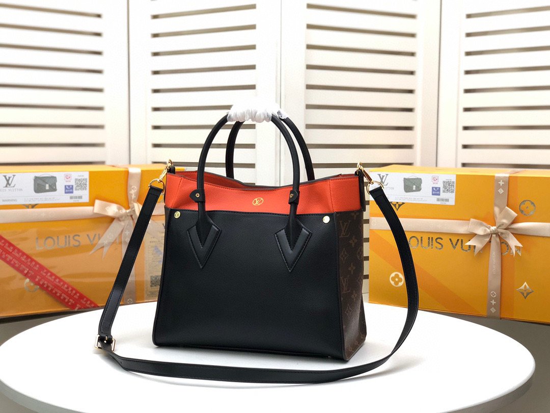 EN - New Arrival Bags LUV 043