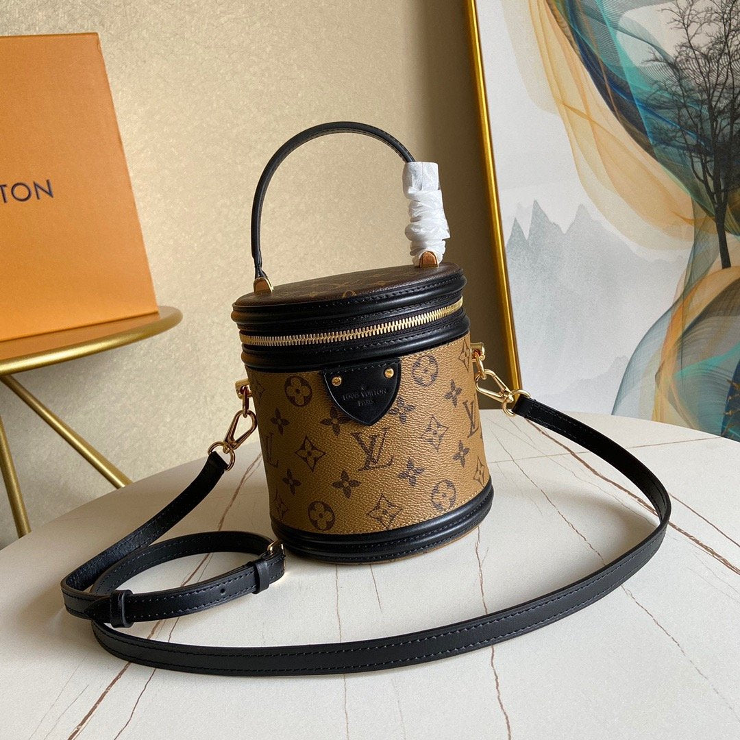 EN - New Arrival Bags LUV 156