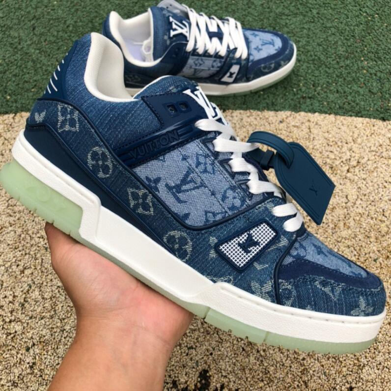 SAMC - NKE Shoes - 721