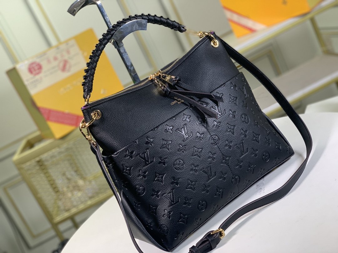 EN - New Arrival Bags LUV 112
