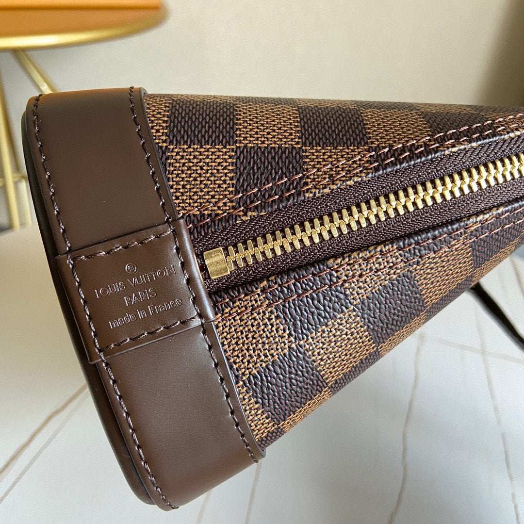 EN - New Arrival Bags LUV 142