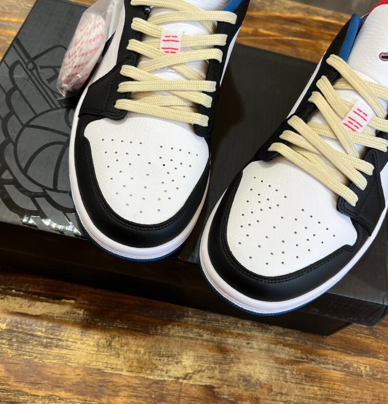 SAMC - NKE Shoes - 274