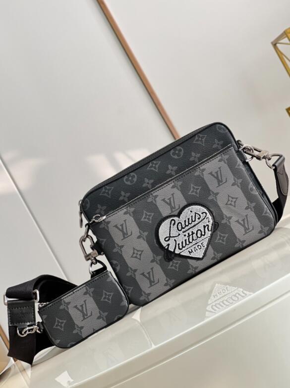 SAMC - LOV Bags - 1950