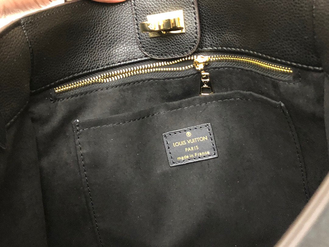 EN - New Arrival Bags LUV 043