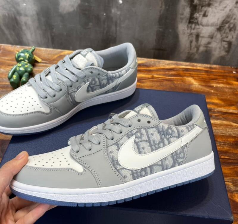 SAMC - NKE Shoes - 453