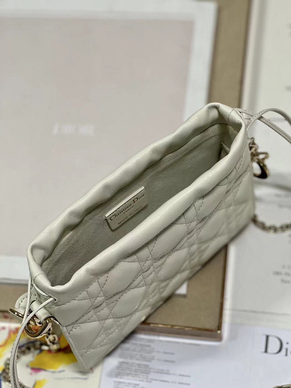 ELE - Dir Bags - 1627