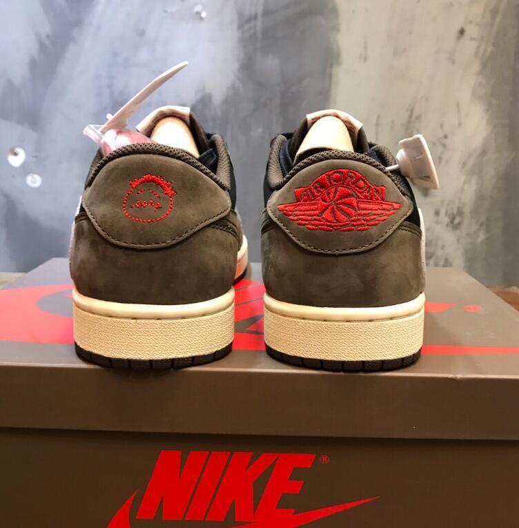 SAMC - NKE Shoes - 1832