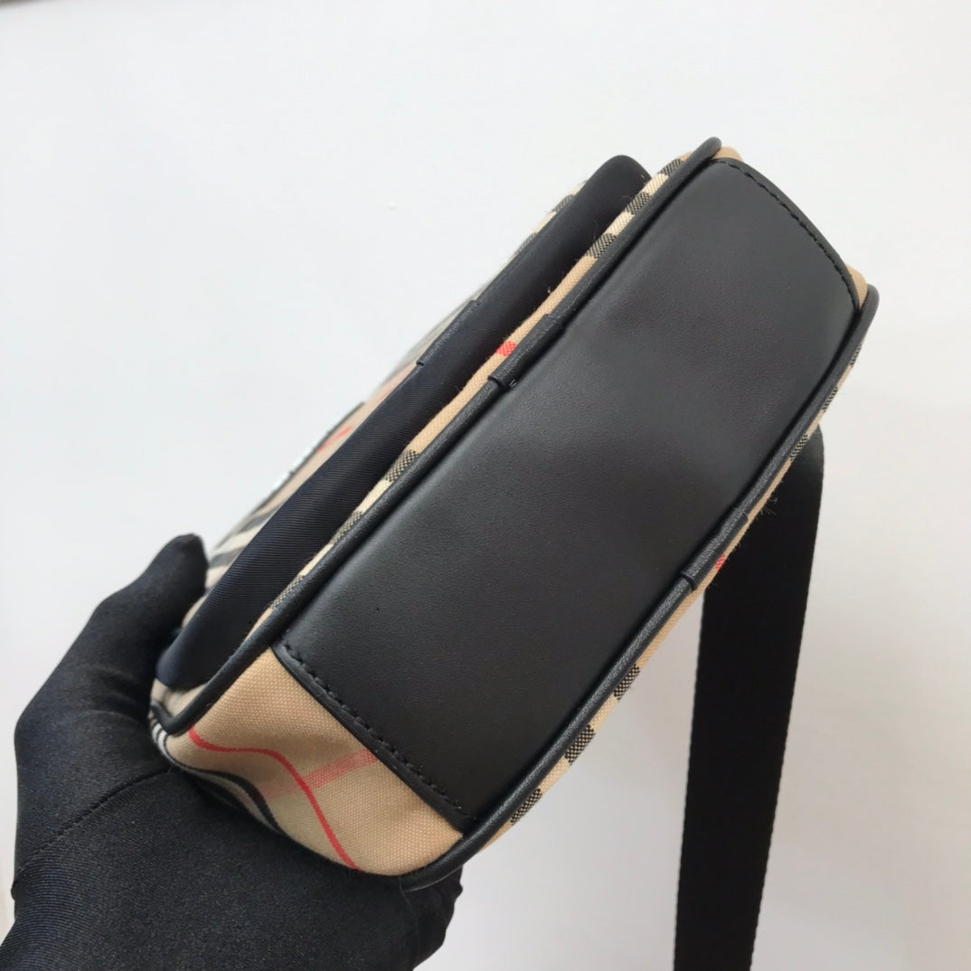 GLAMI Vintage Check And Crossbody Bag For Men, Bags 8.7in/22cm